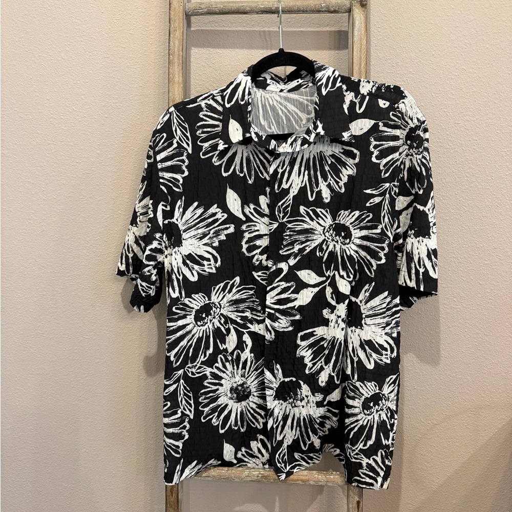 Zara Floral Black and White Men's Shirt